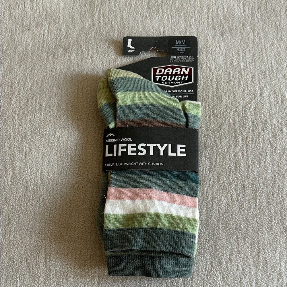 Darn tough women’s socks